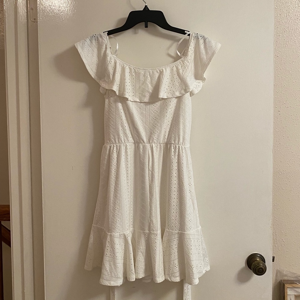 New White BCBGeneration Dress